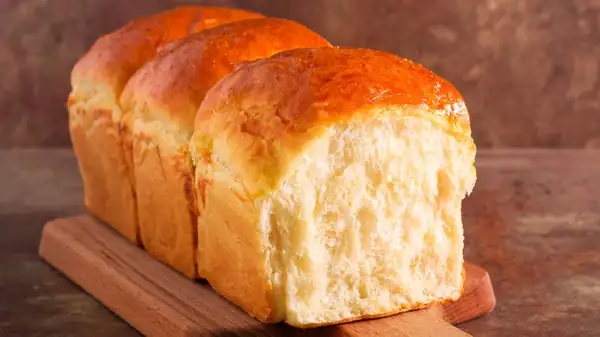 The Traditional Chinese Technique That Yields The Fluffiest Bread