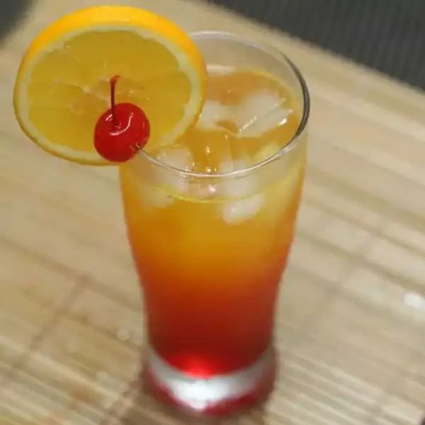 How to make Amaretto Stone Sour 3 Recipe