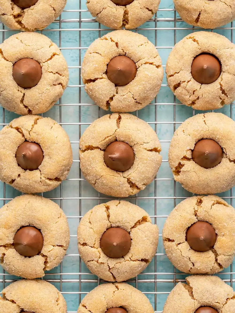 Kiss Cookies: The Easiest, Cutest Treat You’ll Bake This Season