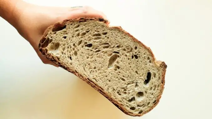 Marè Prati Bakery in Rome: from father to son, flatbread pizza and a new family bread