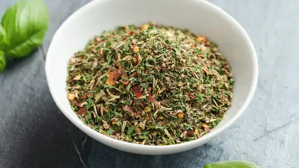 Here Are The Ingredients That Make Up Italian Seasoning
