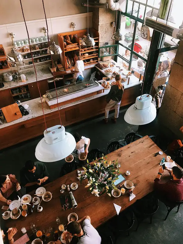 Must- Visit Restaurants in Robertson