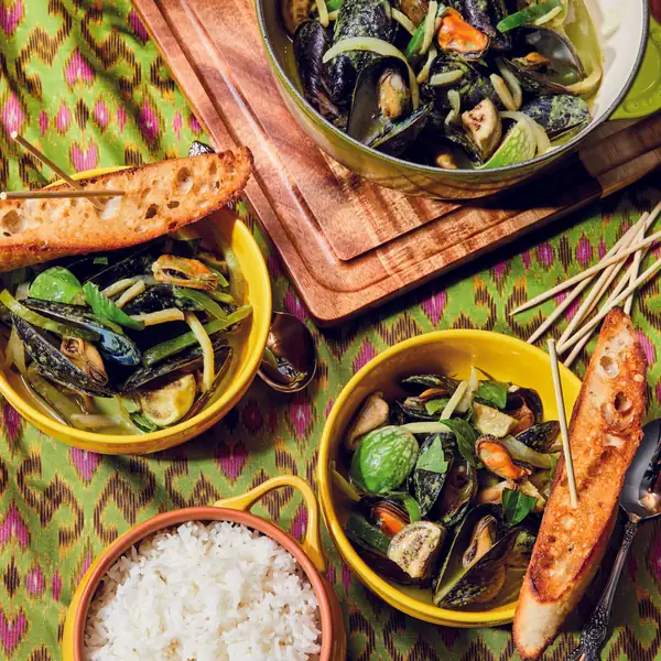 Mejillones al curry verde
