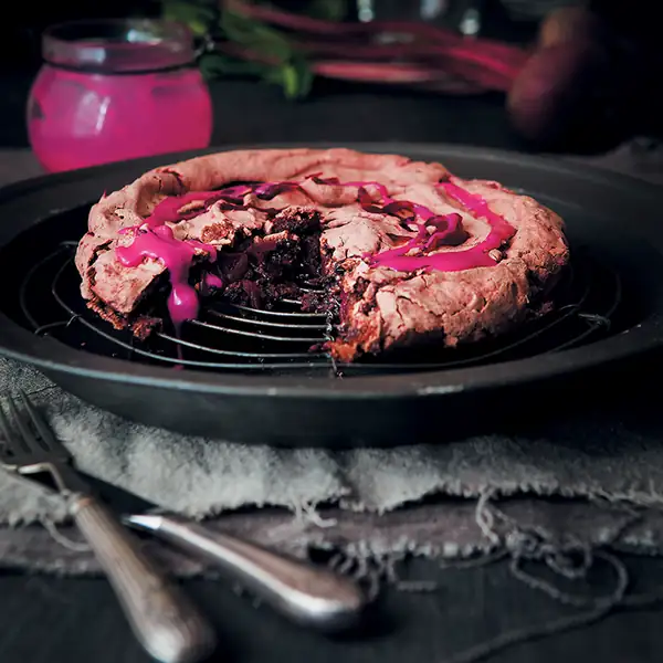 Beetroot and dark chocolate meringue cake