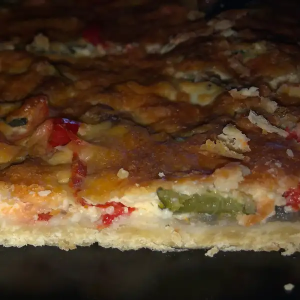 Vegetable Quiche (Zucchini + Bell Peppers)
