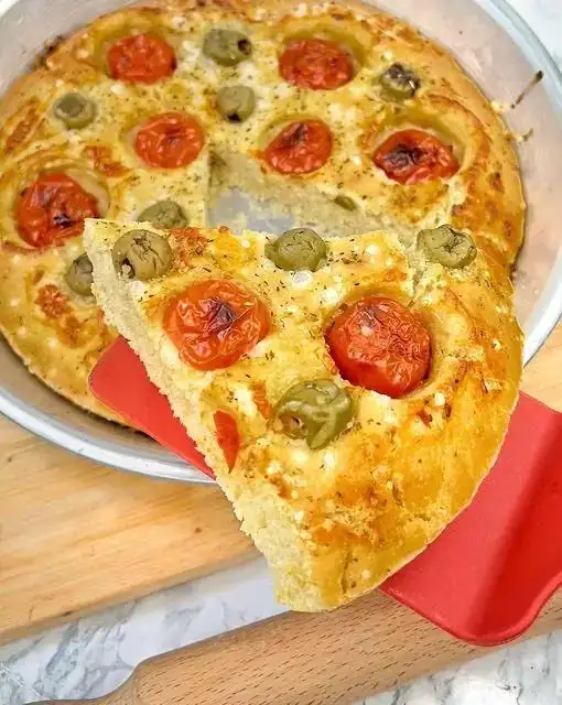 No-knead, no-leaven focaccia 🍕