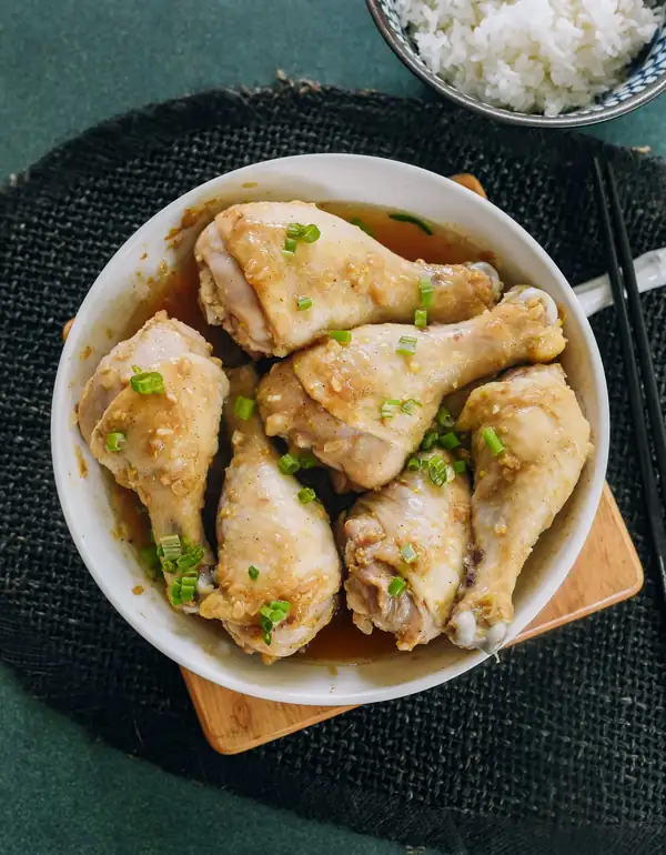 Steamed Chicken Legs with Sand Ginger