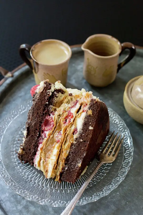 Mixed Cake with chocolate, raspberries and mille-feuille - Pilar Hernández's Chilean Kitchen