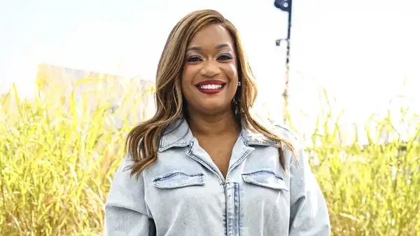 Sunny Anderson's Simple Secret To Better-Tasting Jarred Hot Sauce