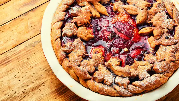 From apple charlotte to cherry pie: this dough always turns out great. Cooking articles and life hacks. News