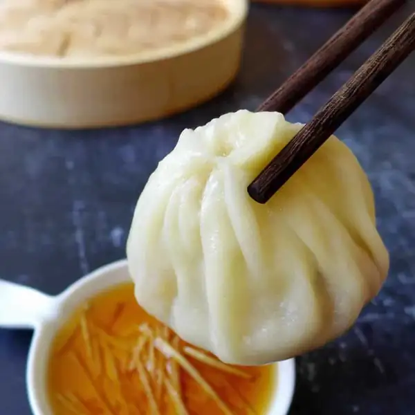 How to make Soup Dumplings (Xiao Long Bao/小笼包)