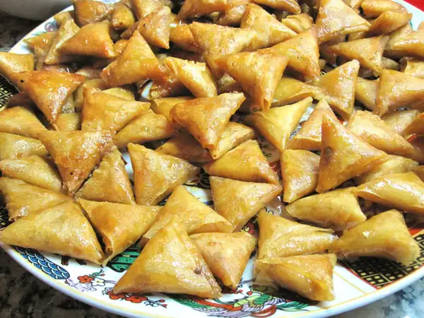 Moroccan Almond Briouat Recipe
