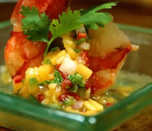 Steamed Prawns with Papaya-Honey Salsa