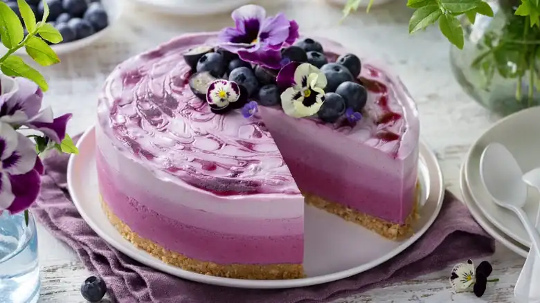 How To Change The Color Of Your Blueberry Baked Goods