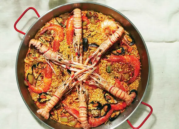 9 Ways to Make the Best Paella Ever