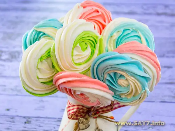 Meringues on sticks