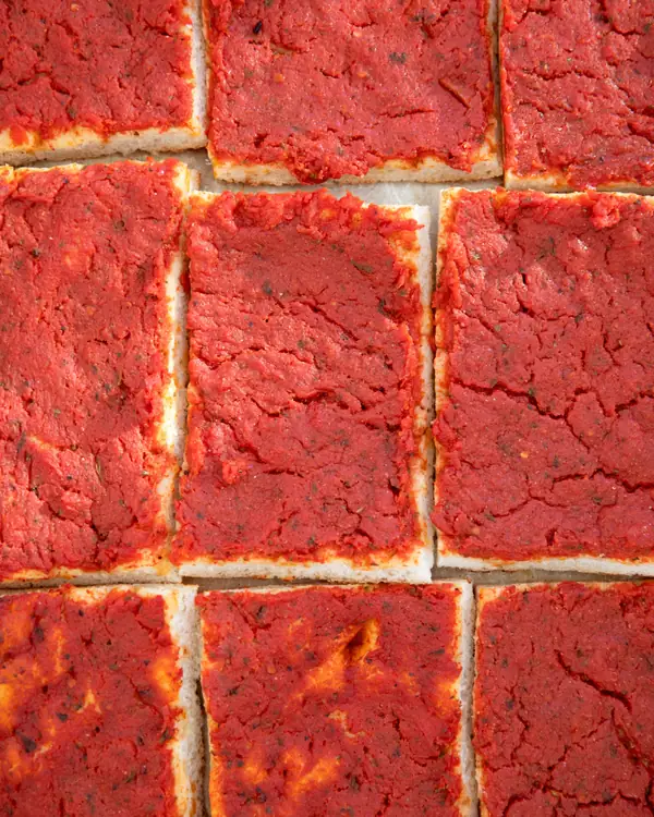 Receta de tiras de pizza de Rhode Island