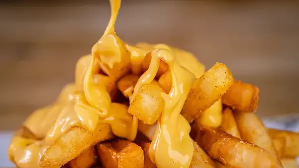 El mejor tipo de queso para hacer salsa de queso casera como un profesional