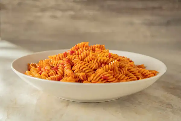 Mother's Pasta with Tomato Sauce