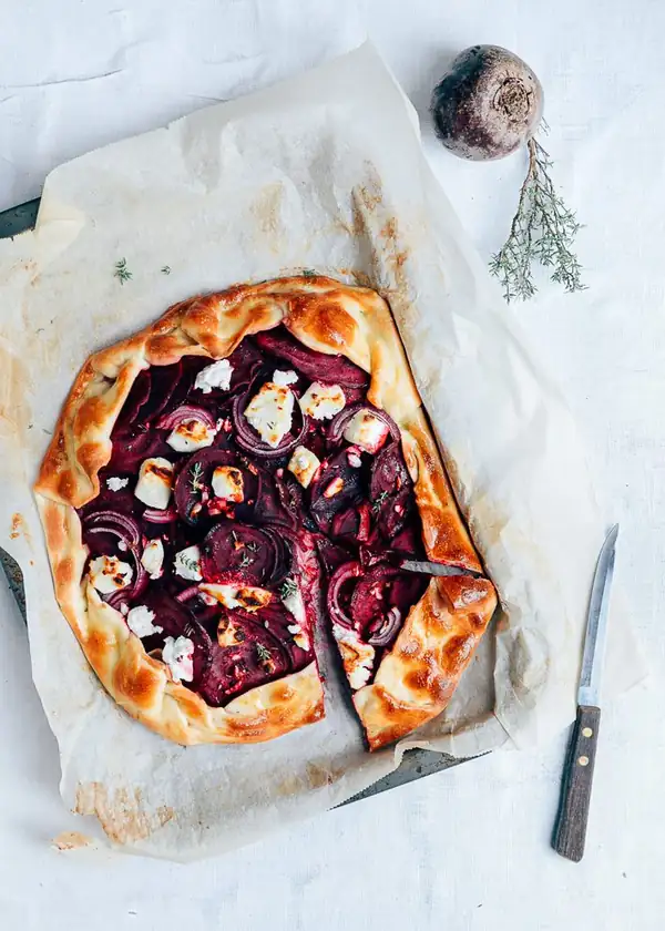 Beetroot galette with goat cheese