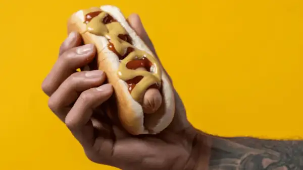 Mostaza casera: Un toque artesanal para tus platos favoritos