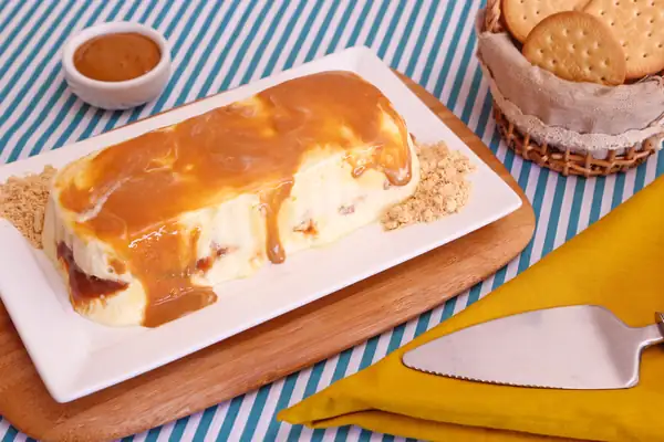 Los fines de semana apetecen un postre frío: ¡mira esta tarta nupcial!