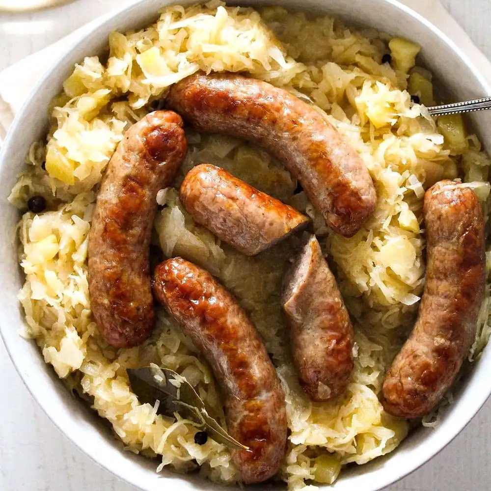 Cómo cocinar salchichas bratwurst en el horno
