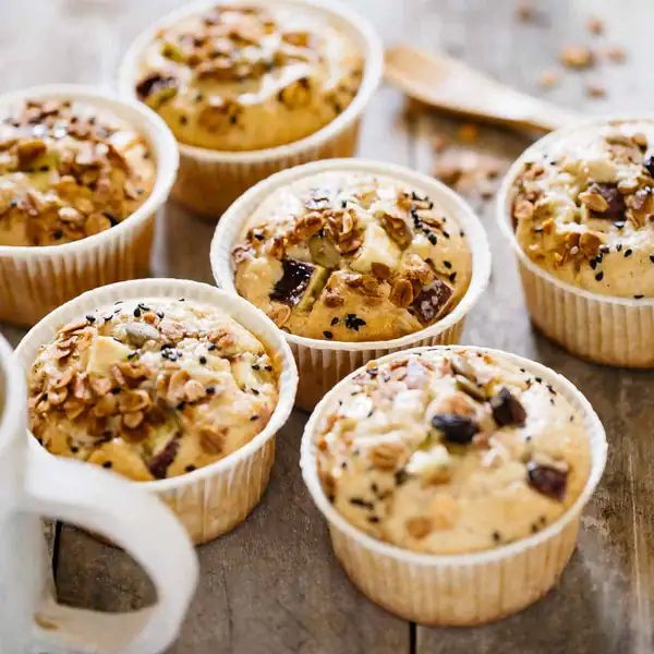 Sweet potato granola cake さつま芋とグラノーラのケーキ
