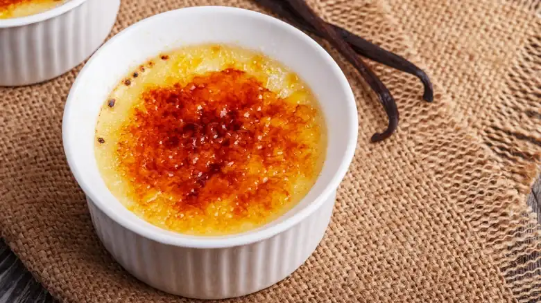The Best Way To Get A Crackly Crème Brûlée Top Without A Torch