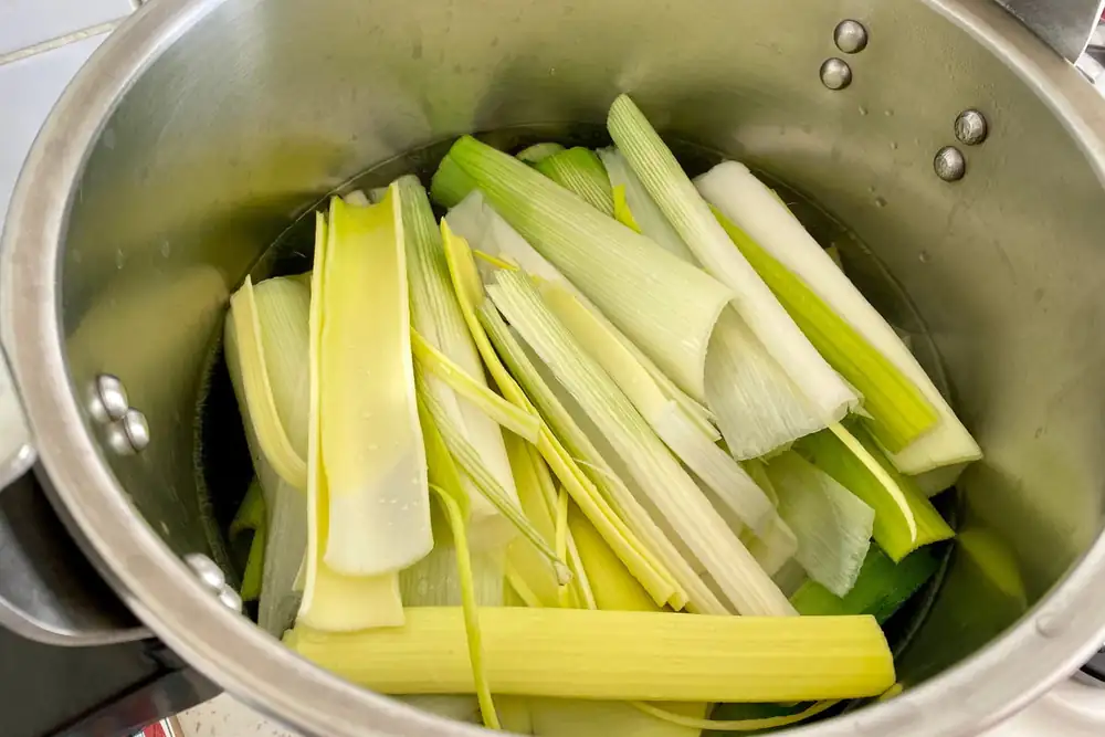How to cook leeks? Boiled, steamed, pressure cooked...