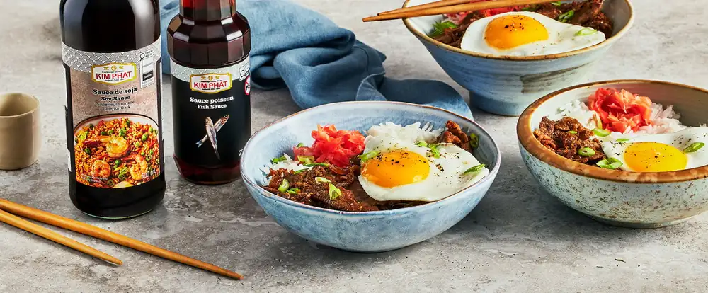 Step-by-step guide to making a beef and onion bowl meal ( <i>gyudon</i> )