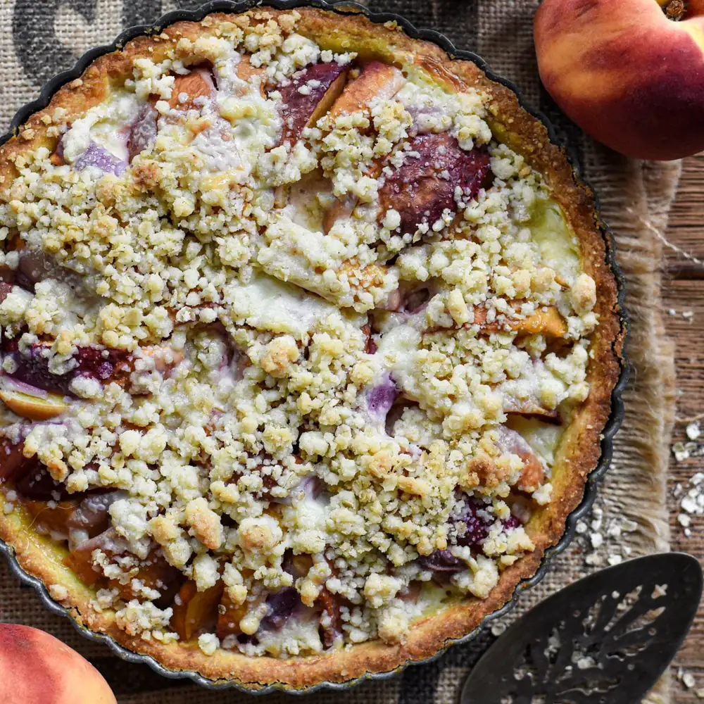 Peach Crème Fraiche Streusel Tart