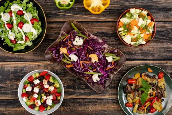 When Time Is Short: Delicious Quick Salads for Any Table