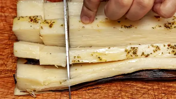 Why Hearts Of Palm Works Wonderfully As A Meat Alternative
