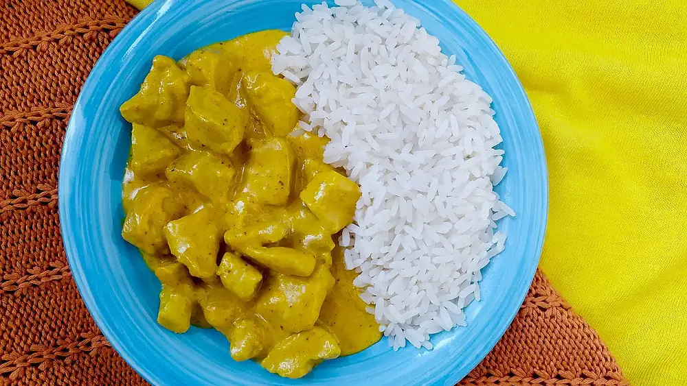 Cream curry