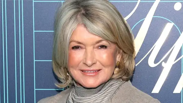 Martha Stewart's Secret For Light Fluffy Fish Burgers