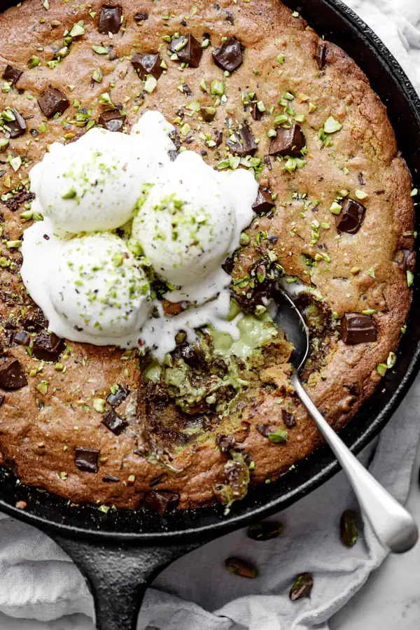 Pistachio Skillet Cookie (Gooey & Stuffed with Pistachio Cream