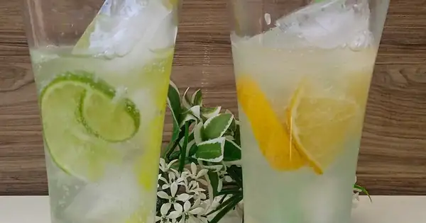 Recipe for a non-alcoholic drink with coconut water and tonic, submitted by @drinkdiario