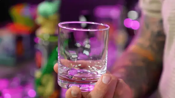 How To Salt A Margarita Glass