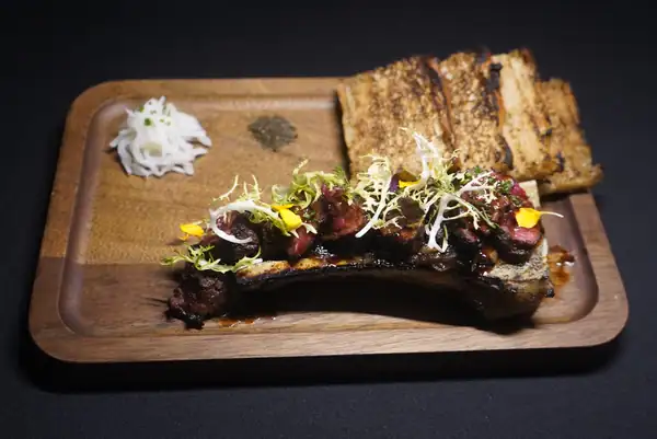 10 restaurantes ideales para familias donde puedes comer y obtener tarjetas de regalo de $5.