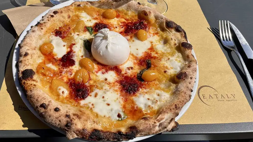 Eataly's pizzeria in Turin is the Eataly philosophy applied to pizza
