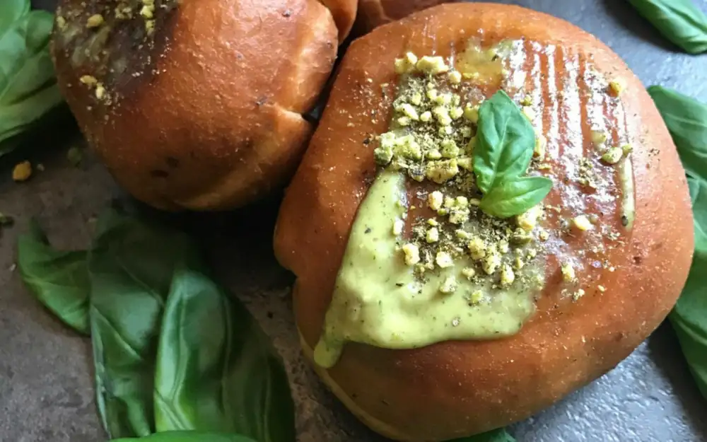 ‘Cheesy’ Vegan Pizzas That are as Ooey and Gooey as the Real Deal
