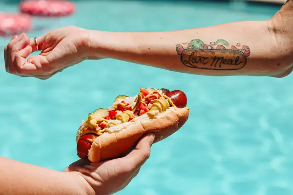 New Highland Bubble Tea Cafe and a South Congress Hot Dog Cart Open in Austin