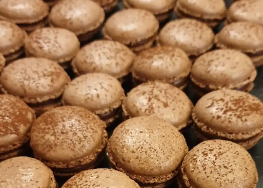 Chocolate macaron recipe