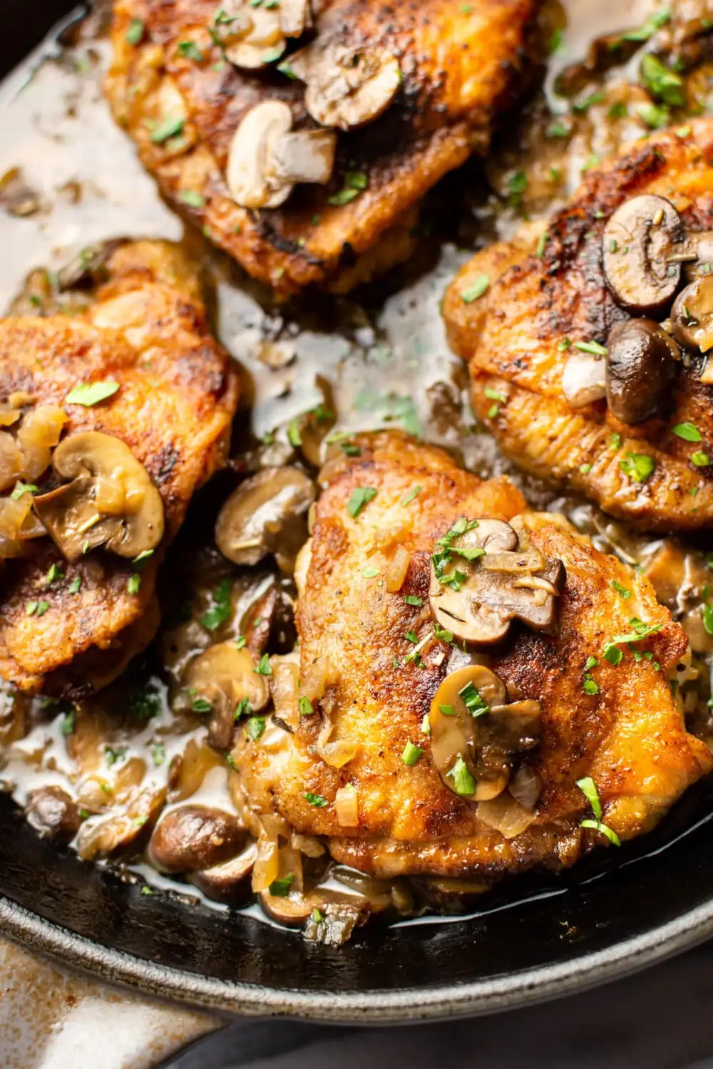 White Wine Mushroom Chicken Thighs