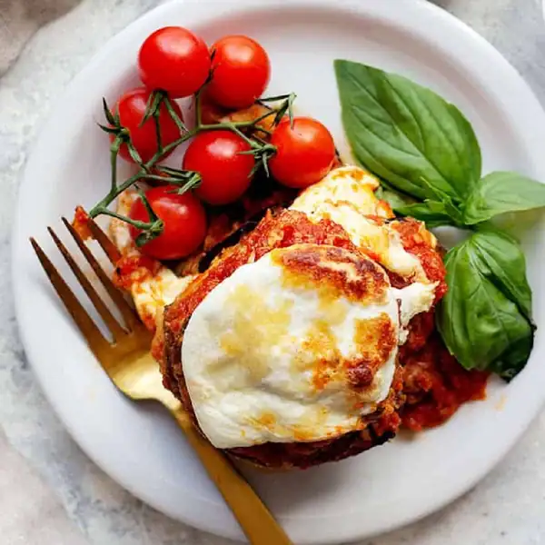 Best Eggplant Parmesan Recipe (Video)