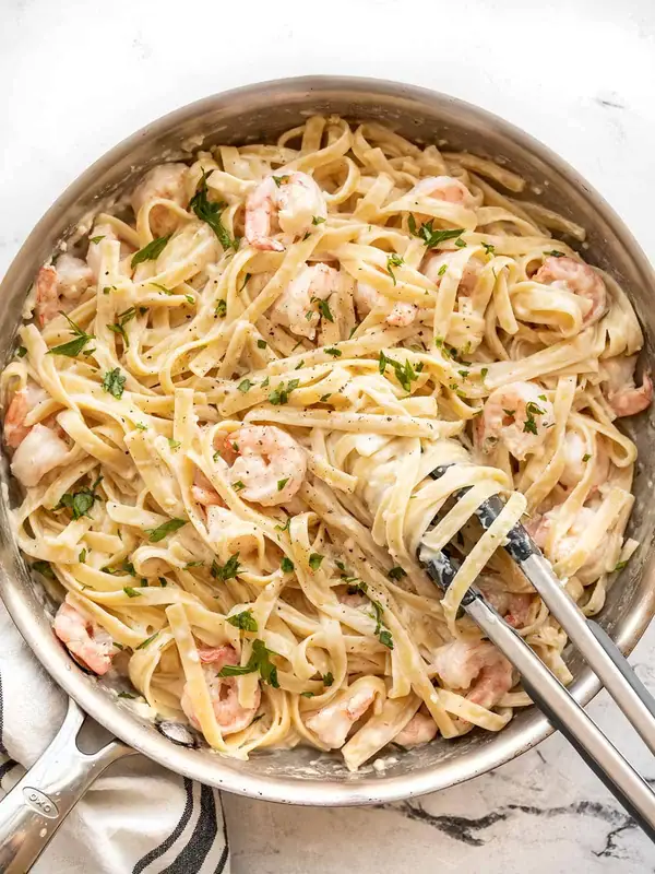 Creamy shrimp Alfredo pasta—easy and impressive!