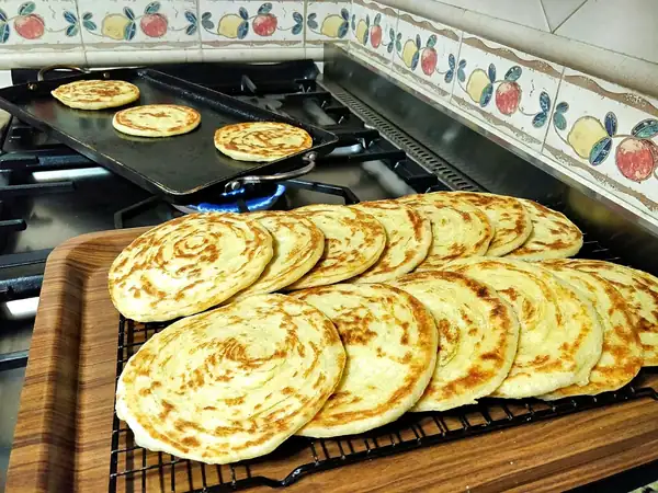Moroccan Meloui (Malawi) Recipe - Round Laminated Moroccan Pancakes
