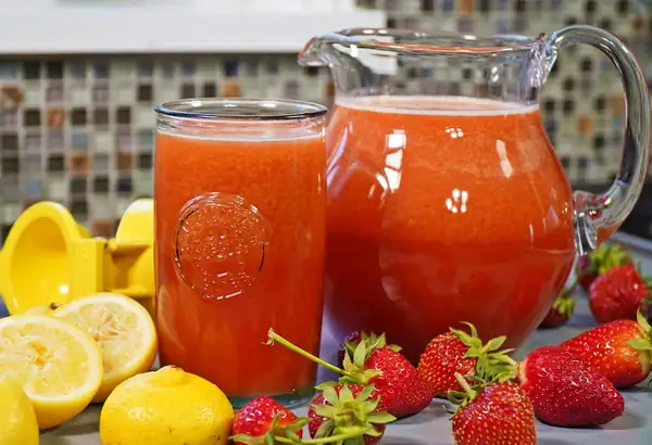 Strawberry Apple Cider Lemonade