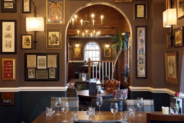 The cosy canalside country pub in Manchester with its own beer